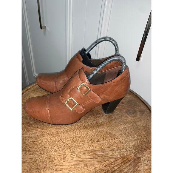 Clarks Women's Brown Ankle‎ Booties Size 9.5M Double Buckle Block Heel - Picture 3 of 8